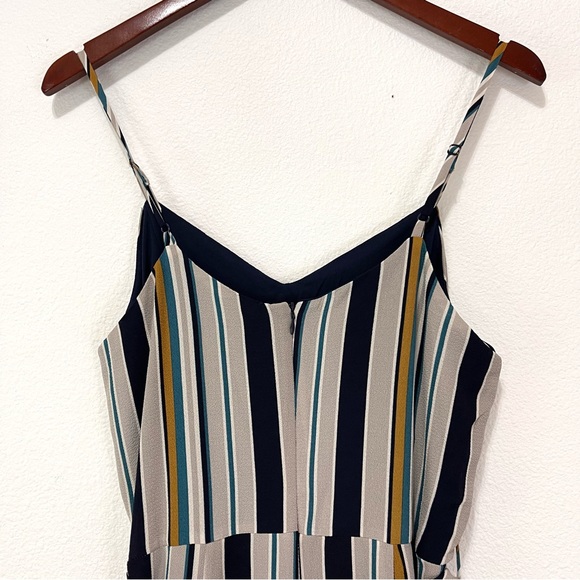 Monteau- Blue Gray Stripe Wide Leg Jumpsuit Size Large (Juniors). - Picture 4 of 12